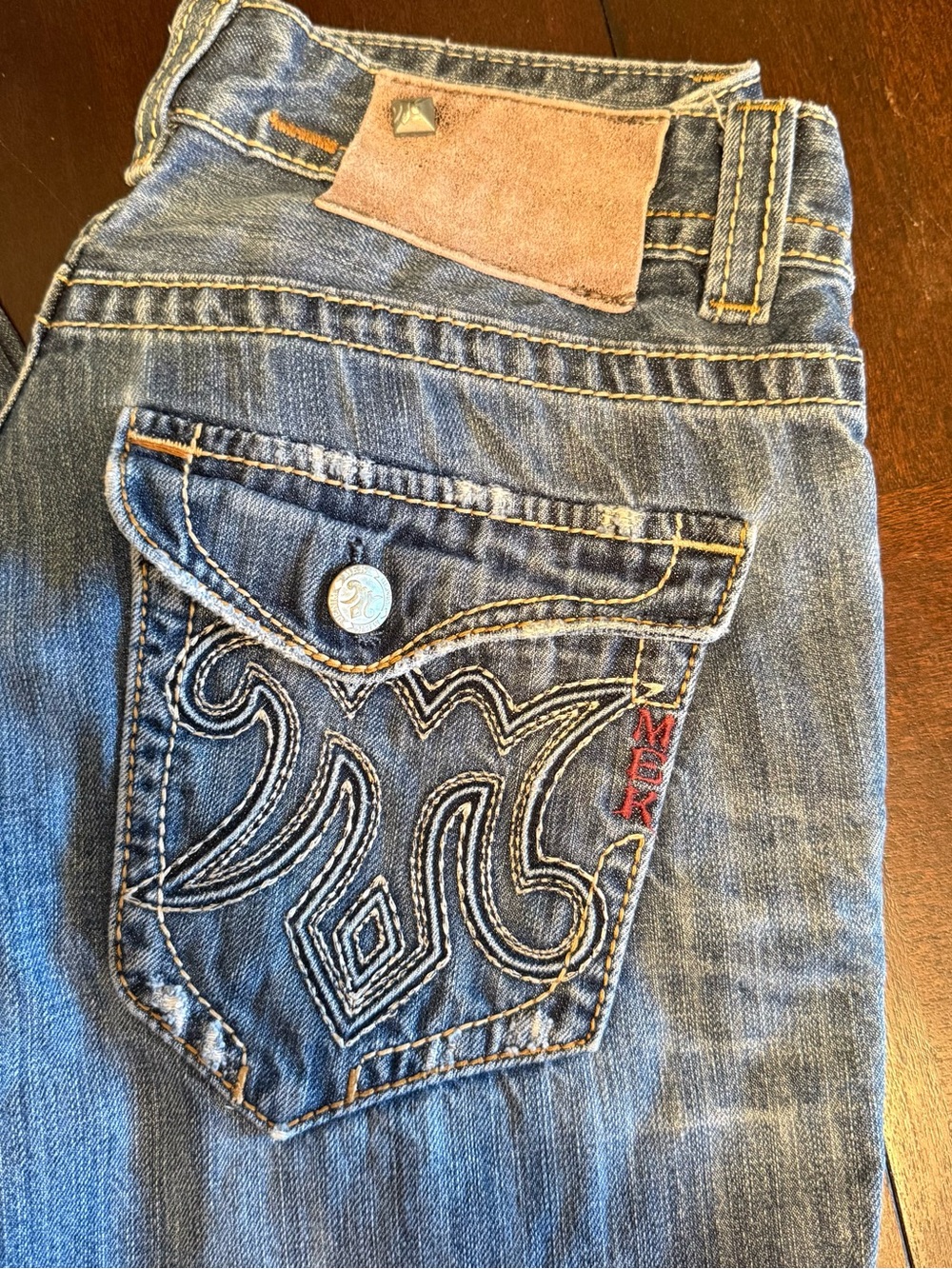 MEK - Men’s Embroidered Pocket Distressed Bootcut Jeans